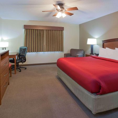 Americinn By Wyndham Roseau Zewnętrze zdjęcie