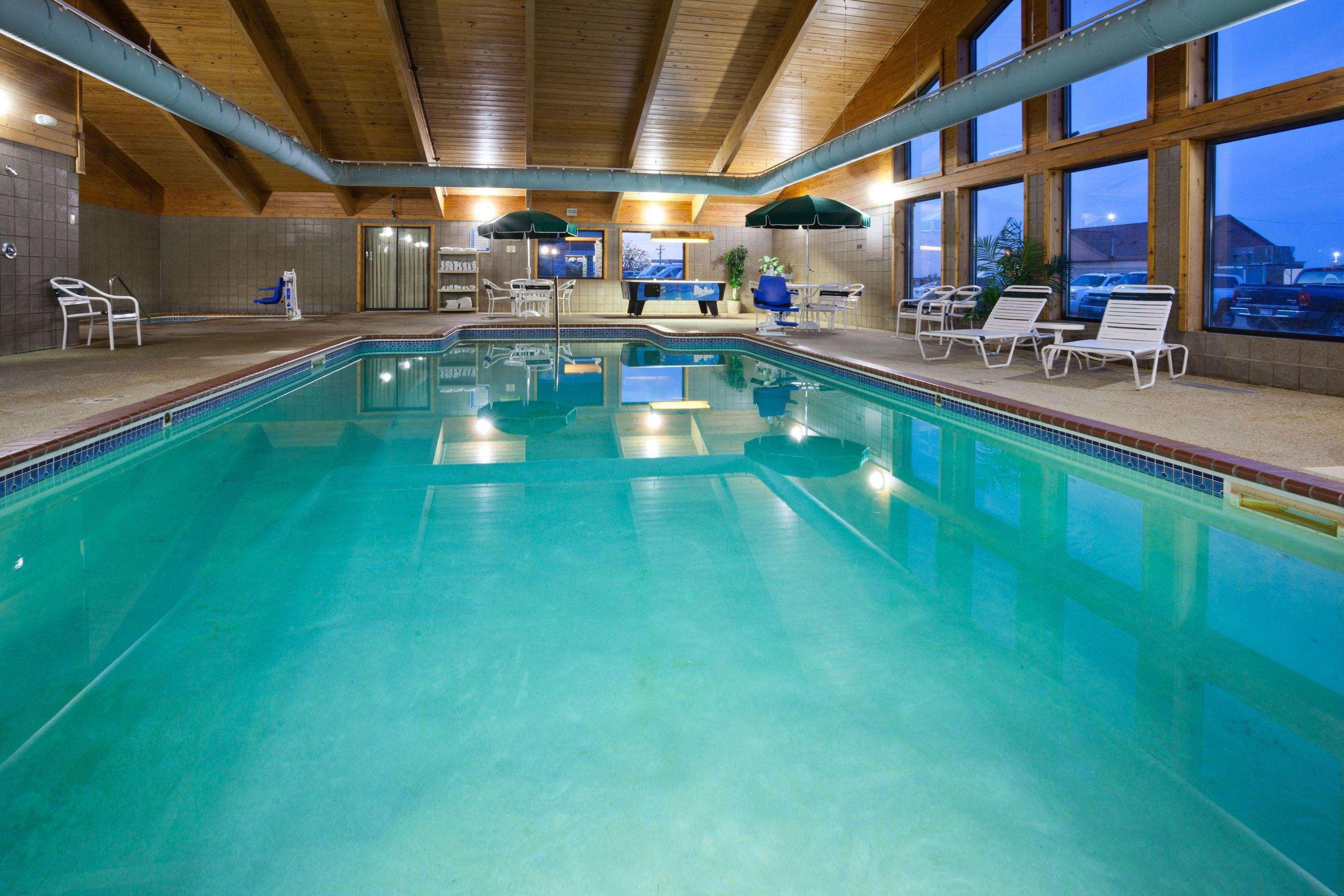 Americinn By Wyndham Roseau Zewnętrze zdjęcie