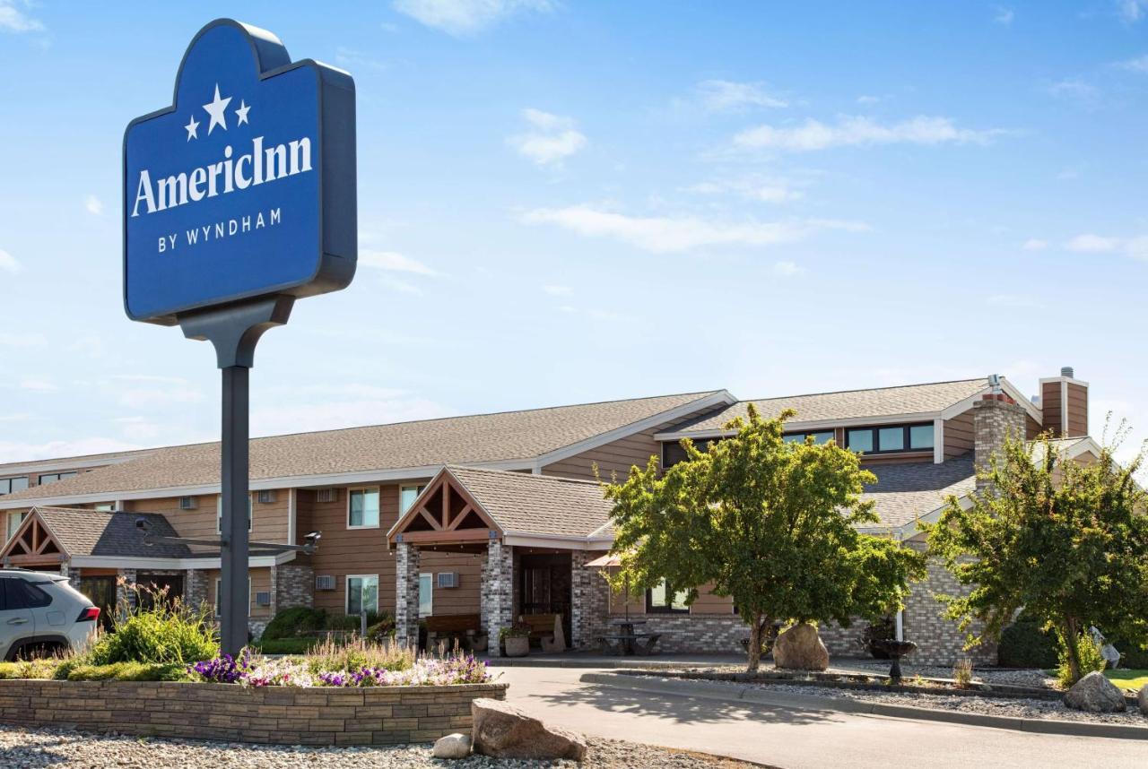 Americinn By Wyndham Roseau Zewnętrze zdjęcie
